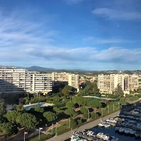 Apartment Vue Et Montagne A La Napoule *